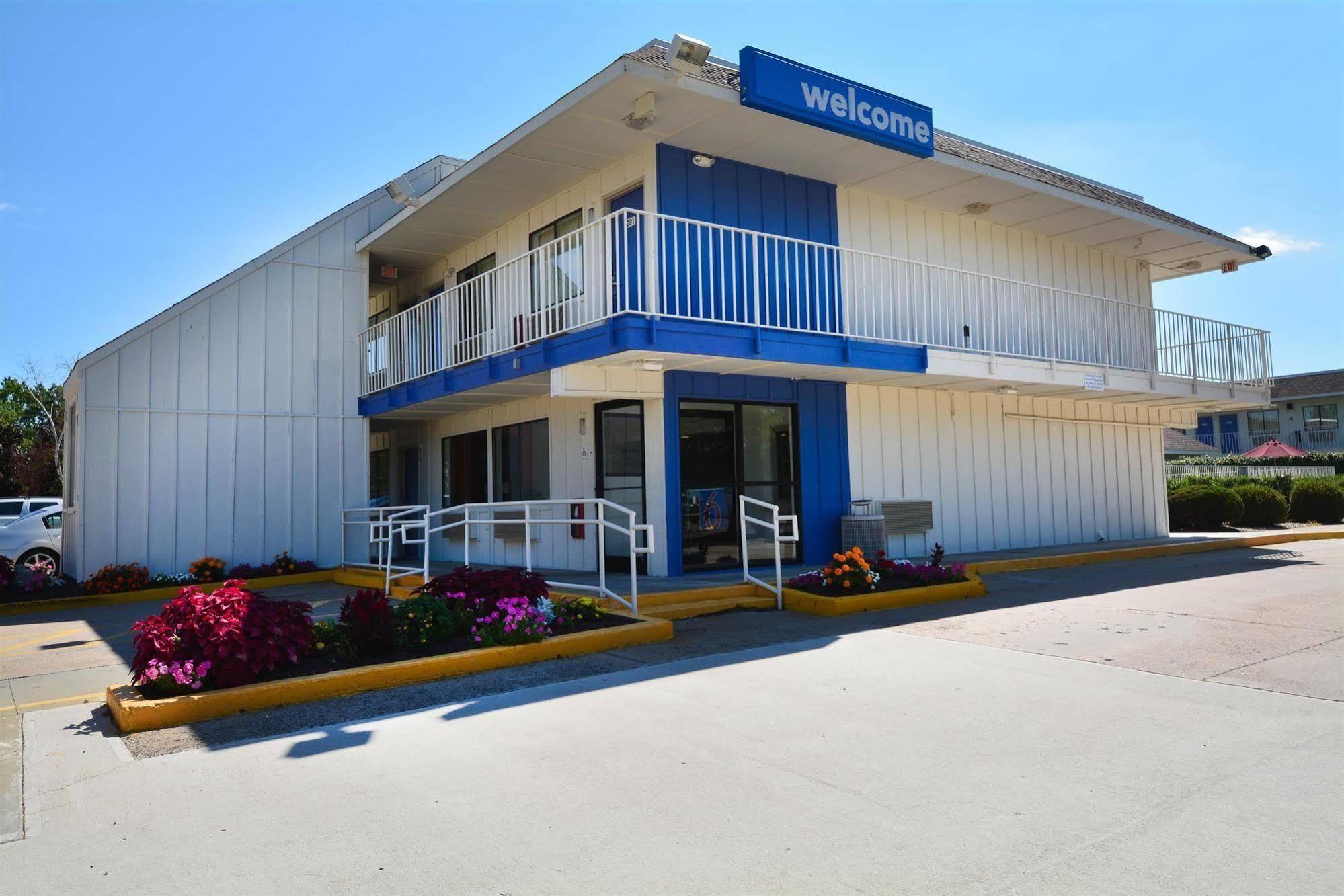 Motel 6-Windsor Locks, Ct - Hartford Eksteriør billede